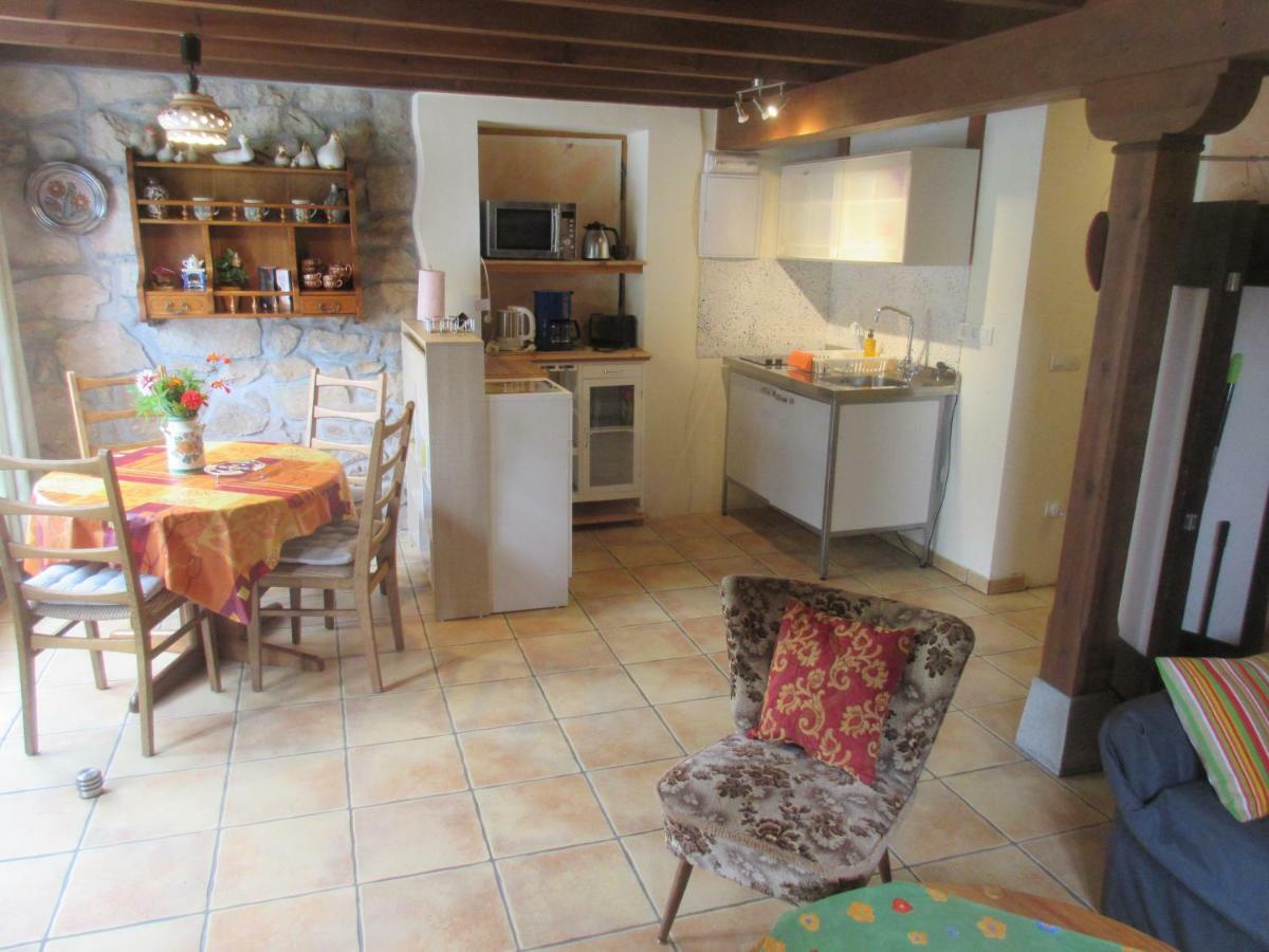La Muria Apartment Onís Kültér fotó